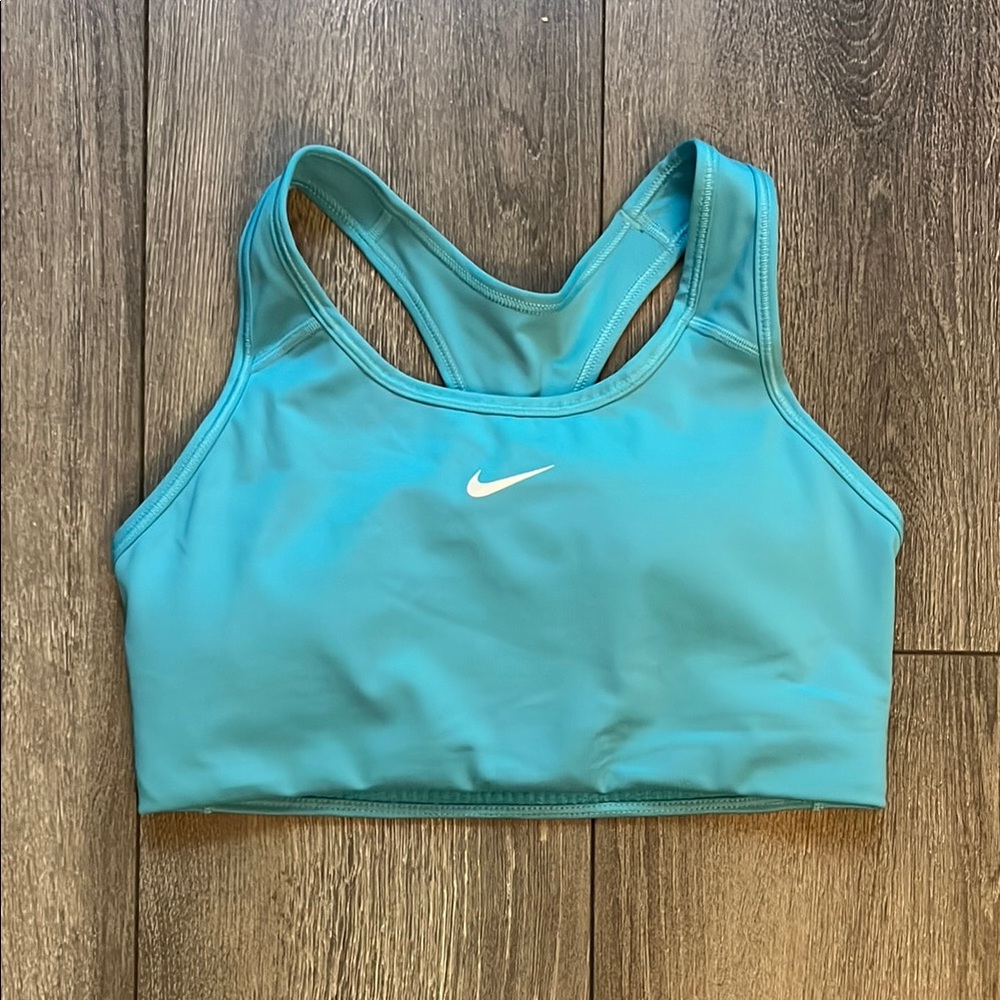 Nike Women's Aqua Sports Bra